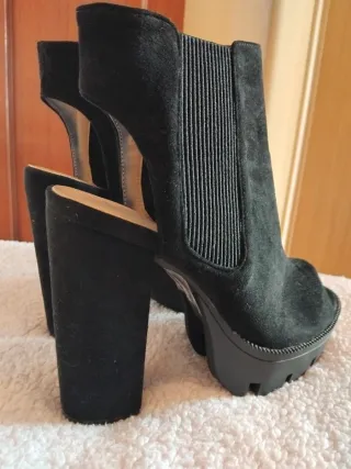 Botines terciopelo negros