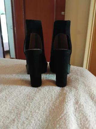 Botines terciopelo negros