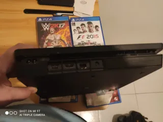 PS4 (PlayStation 4) + 8 Juegos