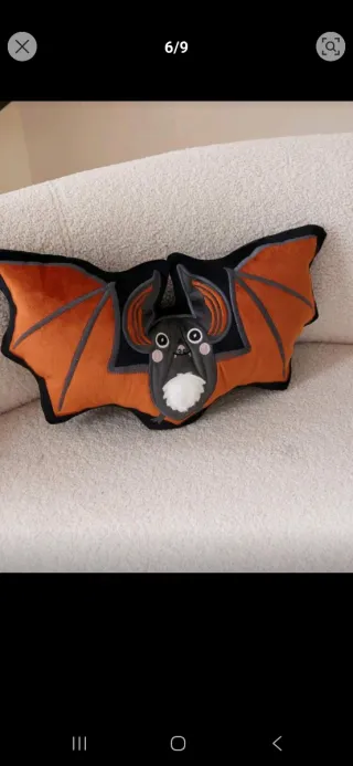 Cojín Murciélago Naranja