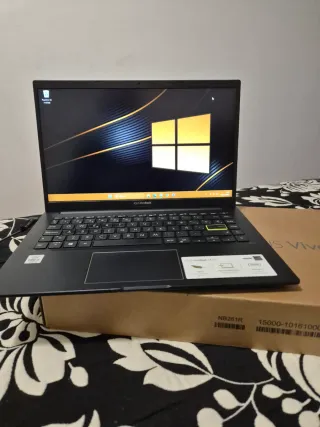 Portátil Asus Vivobook i5-1035G1,8gb ram,NMVe 512g