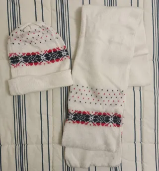 Berretto e sciarpa per bambini