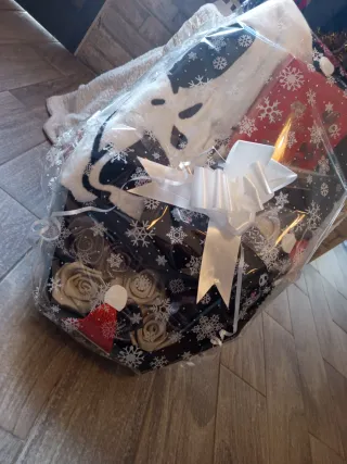 Cajas y conos de maquillaje personalizados