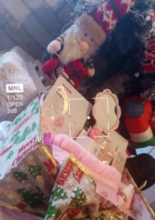 Cajas y conos de maquillaje personalizados