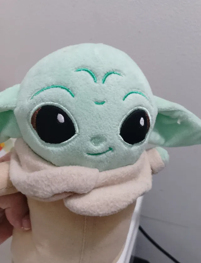 Peluche Baby Yoda
