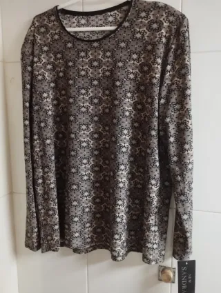 Preciosa camiseta para mujer