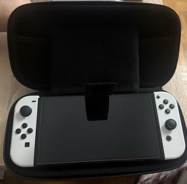 Nintendo Switch OLED Blanca