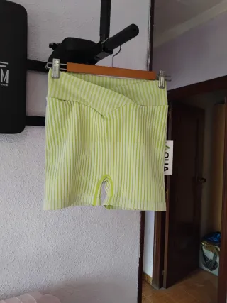 Conjunto deportivo verde lima