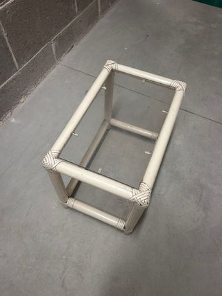 Tavolino in legno e vetro beige