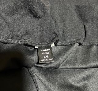 PANTALÓN DE VESTIR NEGRO