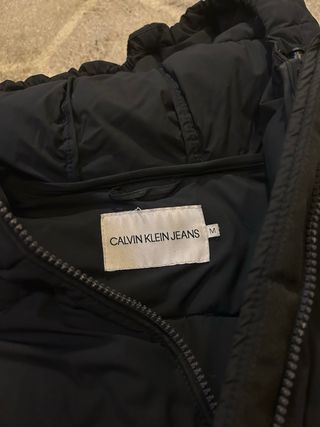 Cazadora acolchada Calvin Klein negra