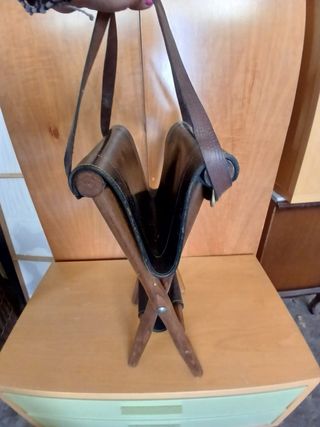 Silla de caza plegable cuero