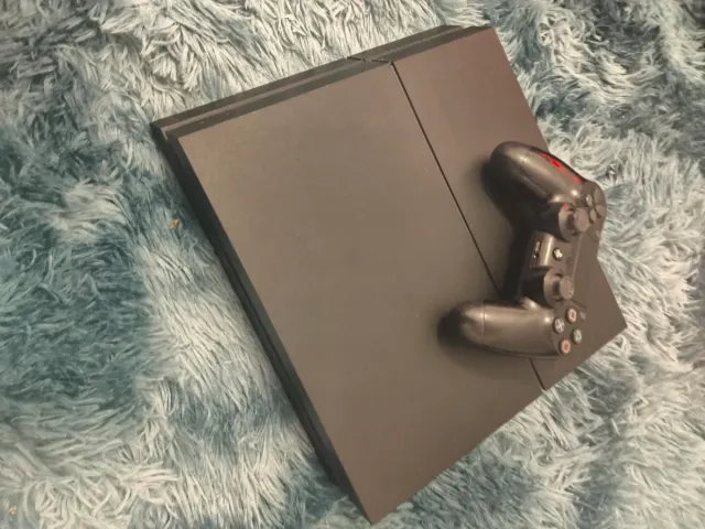 PS4 (PlayStation 4) Negra