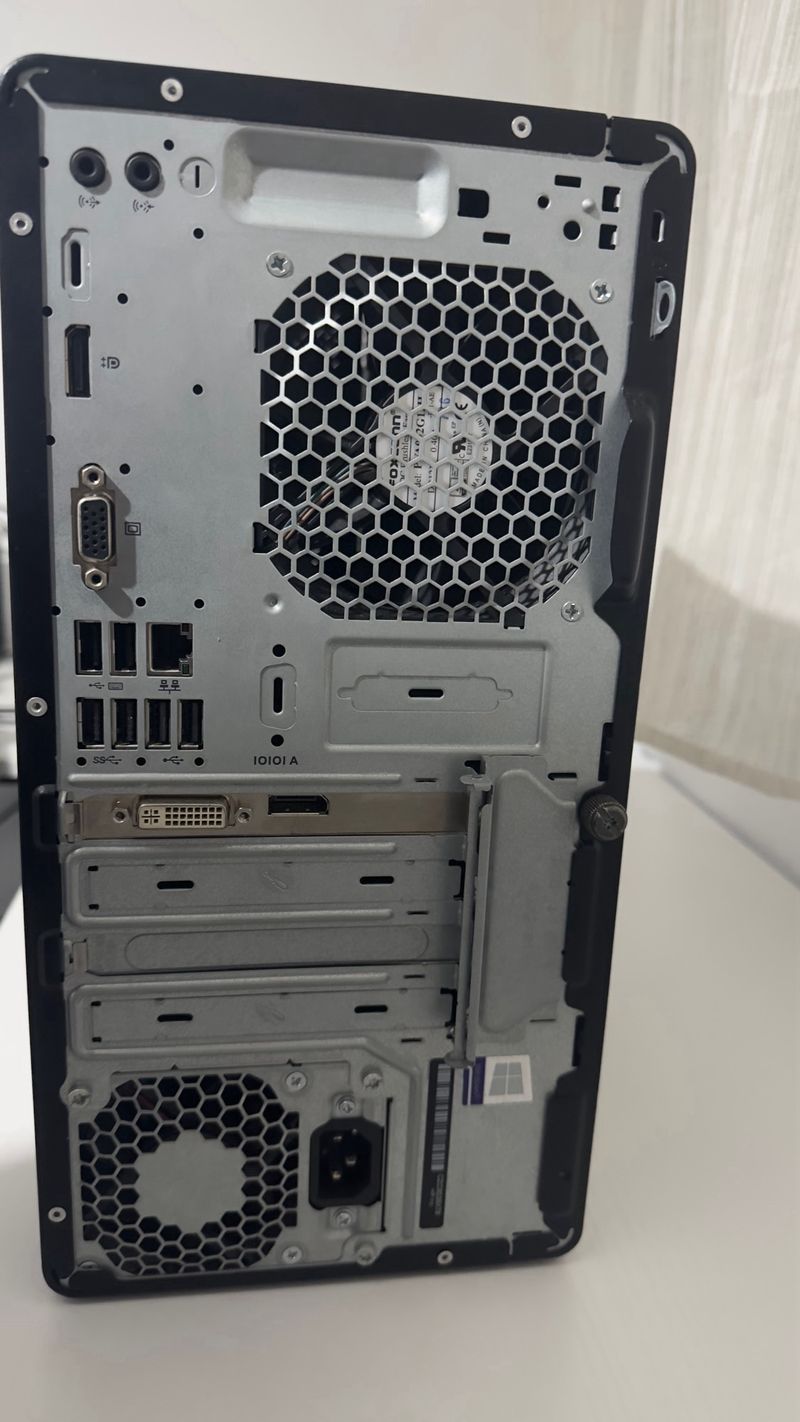 HP ProDesk 400 G4 MT PC afbeelding 2