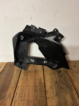 Carenado Lateral Yamaha MT-125 2024