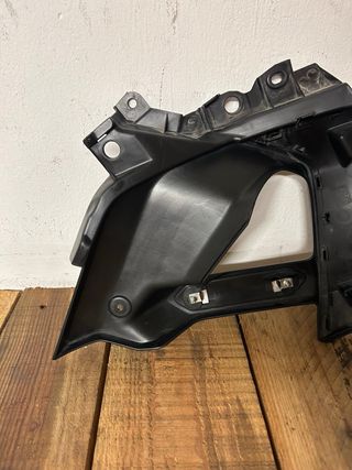 Carenado Lateral Yamaha MT-125 2024