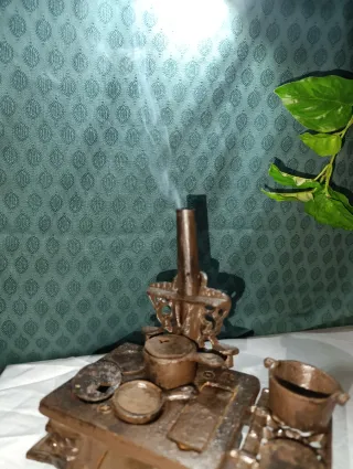 Miniatura cocina hierro forja antigua