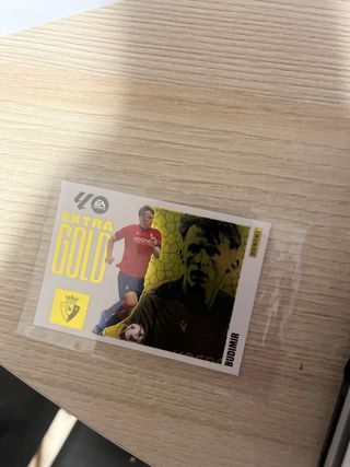 Cromos Extra Gold Lewandowski y Budimir