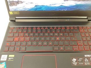 pc portatil acer nitro an515-55