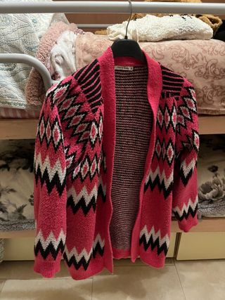 Cardigan fucsia e nero fantasia