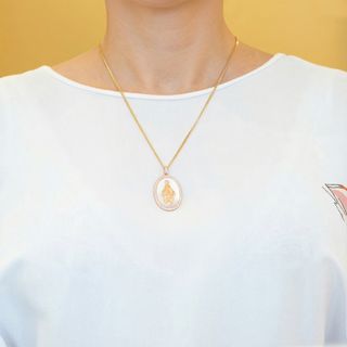 Colgante Crivelli Oro 18k Nácar y Brillantes