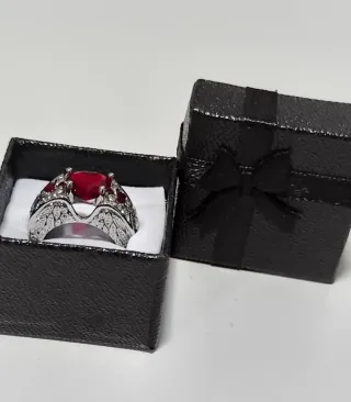 Nuevo Anillo Corazón Rojo y Plateado Acero Inoxida