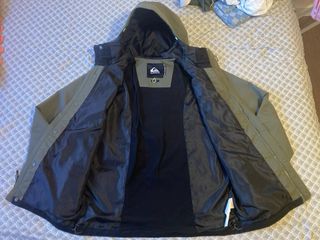 Chubasquero Quiksilver Verde Oliva-negro