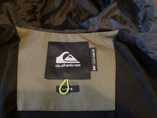 Chubasquero Quiksilver Verde Oliva-negro