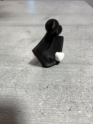 Estátua Família Minimalista Coração Preto