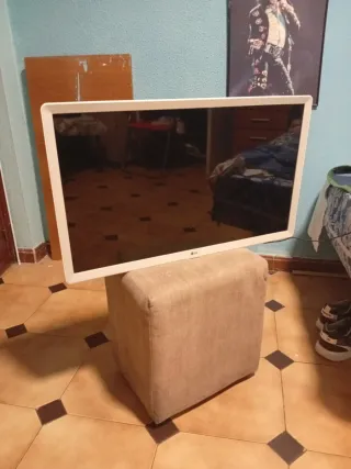 Televisión LG Blanca