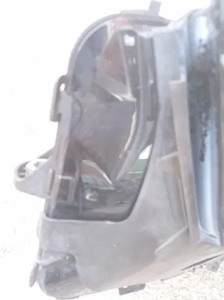 Faro Izquierdo Mercedes GLC