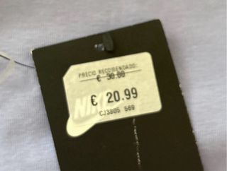 Top Nike Morado Talla Única