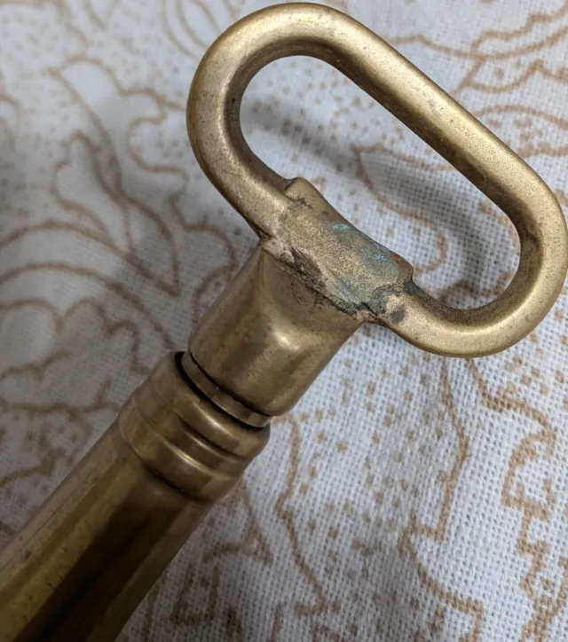 Cavatappi in ottone stile bottiglia di Champagne