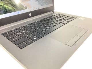 pc portatil hp 245 g7