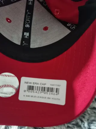 Gorra New Era Roja y Blanca.9 Forty.Youth