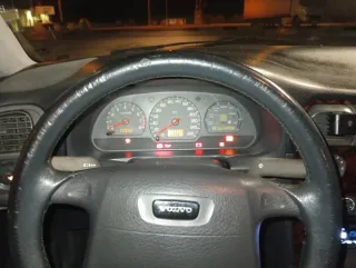 Volvo S40 2.0T  1998