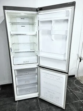 Nevera marca Samsung inverter A+++ no-frost gris