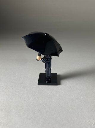 Wednesday Addams - Figurine Type Lego 2