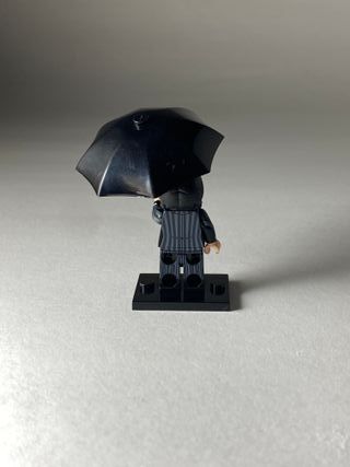 Wednesday Addams - Figurine Type Lego 2