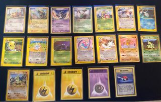 lotto carte Pokémon set misti