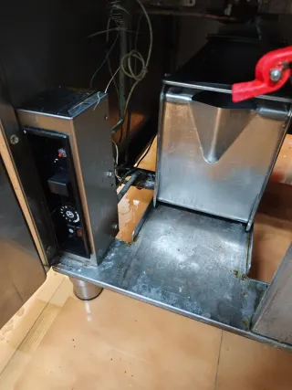 FREIDORA REPAGAS 20 LITROS 1600 €