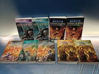 Colección Juego de Tronos. Ed. Bolsillo. George R Martín. Gigamesh. 1 al 9