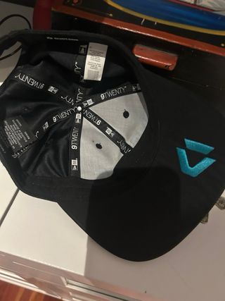 Gorra New Era Duotone Acuática Negra Turquesa,