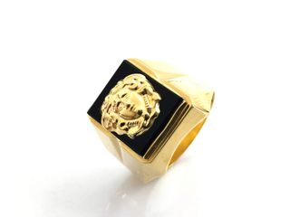 sello oro 18k con onix