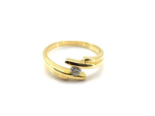 anillo oro 18k con piedra con diamante
