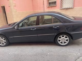 Mercedes-Benz Clase C 2002
