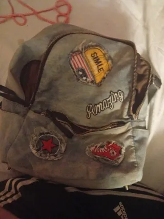 Bolso bandolera Charles & Keith gris