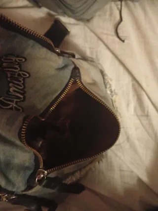 Bolso bandolera Charles & Keith gris