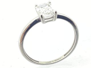 sortija oro 18k con diamante de laboratorio