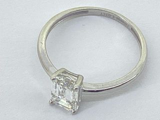 sortija oro 18k con diamante de laboratorio